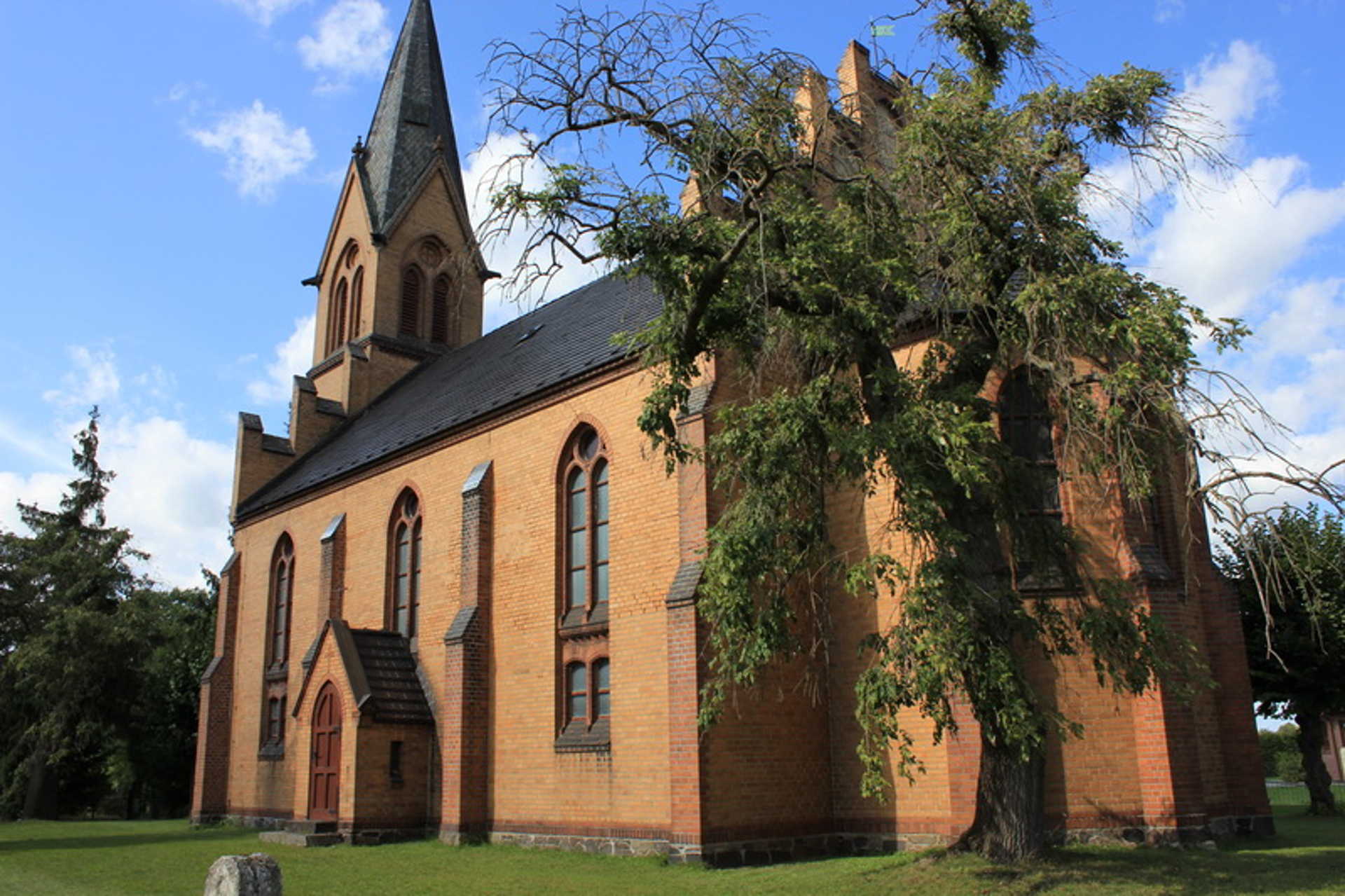 Dorfkirche in Missen, Foto: Stadt Vetschau/Spreewald